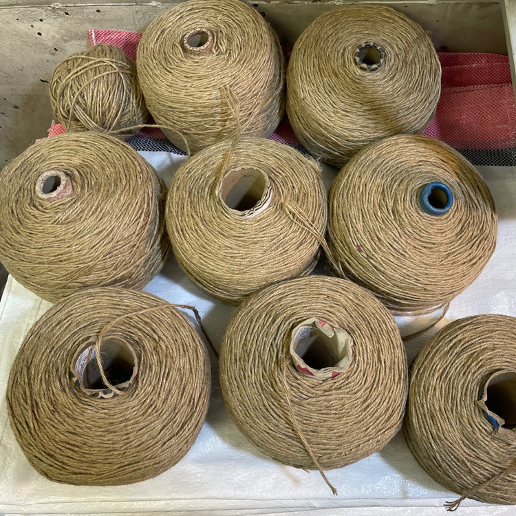نخ کنفی ( دوک 2 کیلویی )