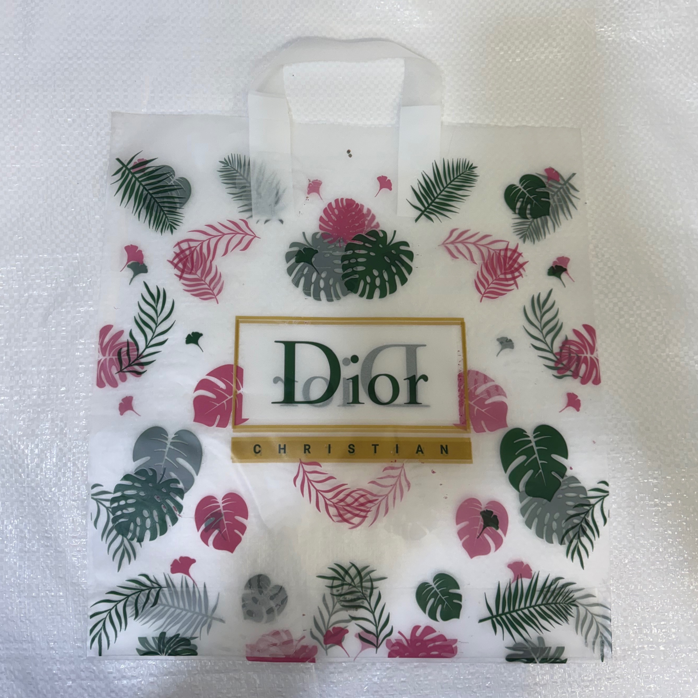 نایلون شفاف Dior ( سایز 35*35 ) کیلویی
